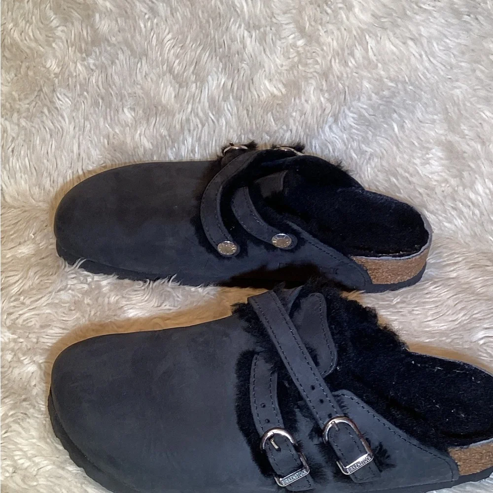 Birkenstock black leather women size 7